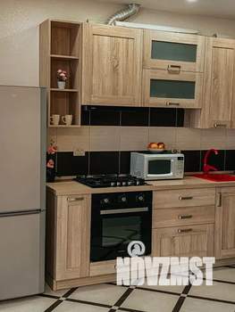 Студия квартира, посуточно, 53м2, 12/18 этаж