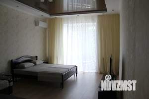 1-к квартира, посуточно, 53м2, 2/6 этаж