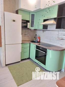 1-к квартира, посуточно, 30м2, 18/18 этаж