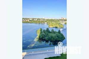 1-к квартира, посуточно, 40м2, 13/24 этаж