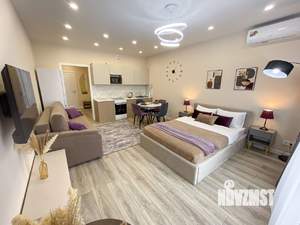 Студия квартира, посуточно, 35м2, 19/24 этаж