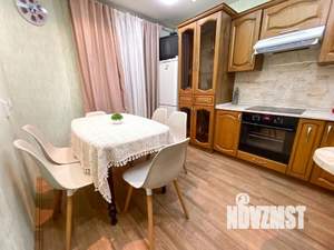 2-к квартира, посуточно, 80м2, 1/1 этаж