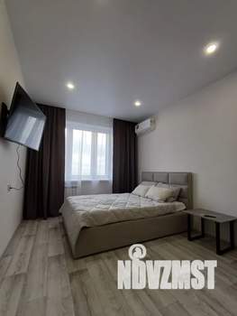 1-к квартира, посуточно, 40м2, 21/23 этаж