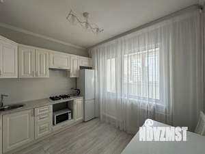 1-к квартира, посуточно, 37м2, 4/9 этаж