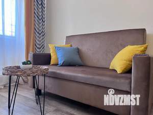 1-к квартира, посуточно, 35м2, 1/10 этаж