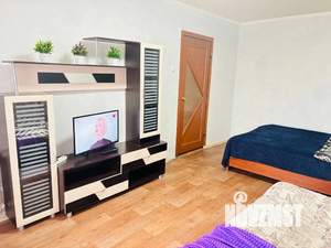 1-к квартира, посуточно, 37м2, 4/9 этаж