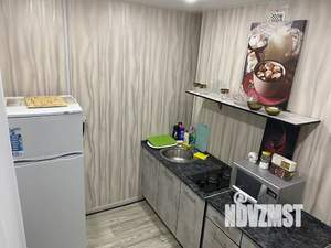 1-к квартира, посуточно, 33м2, 2/9 этаж