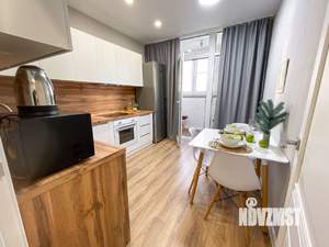 1-к квартира, посуточно, 33м2, 23/25 этаж