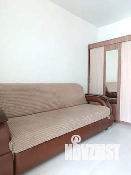 Студия квартира, посуточно, 35м2, 19/24 этаж