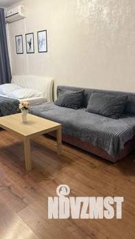 Студия квартира, посуточно, 31м2, 21/24 этаж