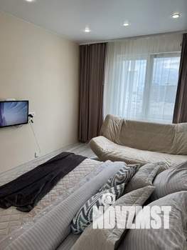 1-к квартира, посуточно, 38м2, 8/9 этаж