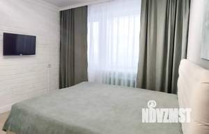 1-к квартира, посуточно, 38м2, 1/10 этаж