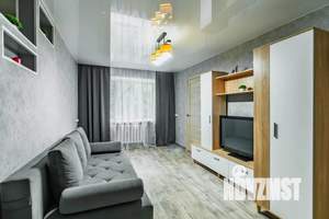 3-к квартира, посуточно, 52м2, 2/5 этаж