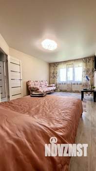 1-к квартира, посуточно, 38м2, 1/3 этаж