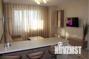 2-к квартира, посуточно, 66м2, 8/21 этаж