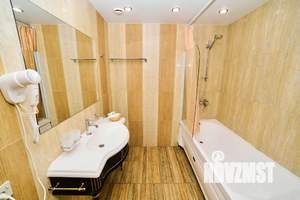 2-к квартира, посуточно, 50м2, 2/6 этаж