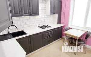 1-к квартира, посуточно, 38м2, 1/10 этаж