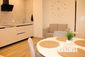 2-к квартира, посуточно, 52м2, 1/1 этаж