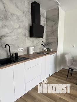 1-к квартира, посуточно, 40м2, 4/8 этаж