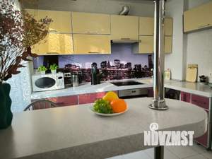 3-к квартира, посуточно, 73м2, 3/9 этаж