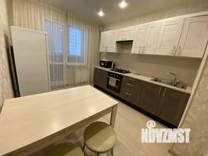 1-к квартира, посуточно, 40м2, 1/9 этаж