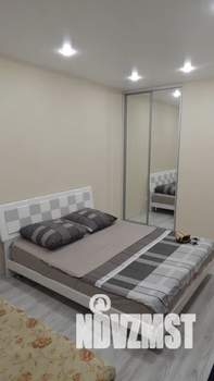1-к квартира, посуточно, 35м2, 8/9 этаж
