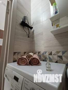 Студия квартира, посуточно, 35м2, 19/24 этаж