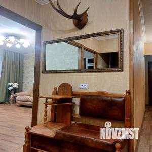 1-к квартира, посуточно, 54м2, 1/1 этаж