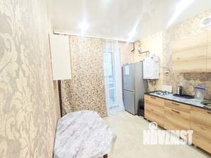 1-к квартира, посуточно, 40м2, 1/4 этаж