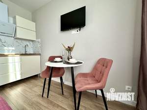 Студия квартира, посуточно, 25м2, 16/24 этаж