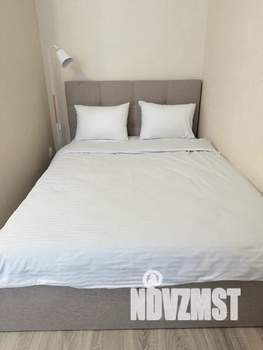 Студия квартира, посуточно, 30м2, 19/24 этаж