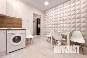 1-к квартира, посуточно, 38м2, 3/9 этаж