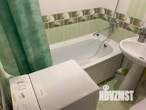 1-к квартира, посуточно, 35м2, 9/10 этаж