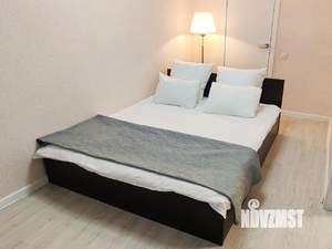 2-к квартира, посуточно, 42м2, 1/1 этаж