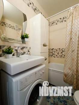 Студия квартира, посуточно, 27м2, 16/24 этаж