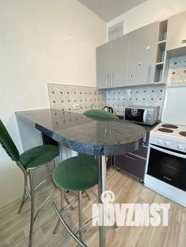 Студия квартира, посуточно, 30м2, 19/24 этаж