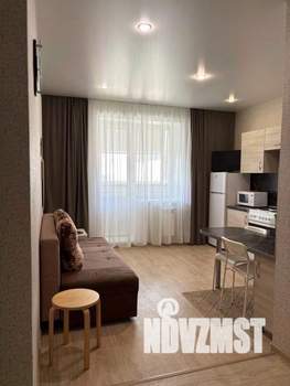 1-к квартира, посуточно, 44м2, 1/1 этаж