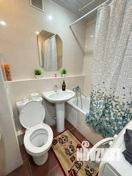 1-к квартира, посуточно, 42м2, 1/9 этаж