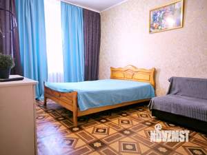 1-к квартира, посуточно, 40м2, 9/9 этаж