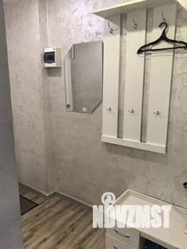 Студия квартира, посуточно, 36м2, 1/5 этаж