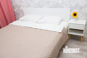 Студия квартира, посуточно, 25м2, 23/24 этаж