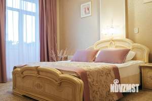 3-к квартира, посуточно, 47м2, 1/1 этаж