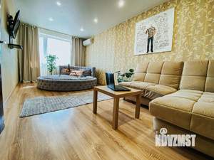 1-к квартира, посуточно, 35м2, 1/1 этаж