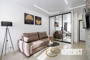 Студия квартира, посуточно, 40м2, 17/24 этаж