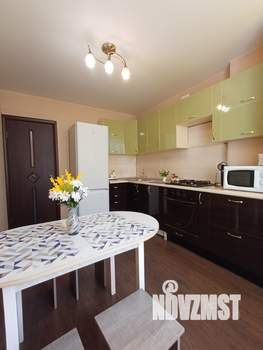 1-к квартира, посуточно, 35м2, 2/3 этаж