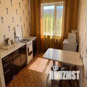 1-к квартира, посуточно, 56м2, 1/1 этаж