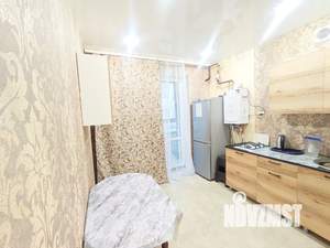 1-к квартира, посуточно, 40м2, 1/4 этаж