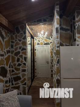 Студия квартира, посуточно, 36м2, 24/24 этаж