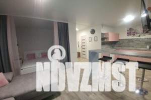 1-к квартира, посуточно, 49м2, 13/21 этаж