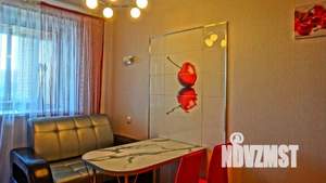 1-к квартира, посуточно, 52м2, 1/1 этаж